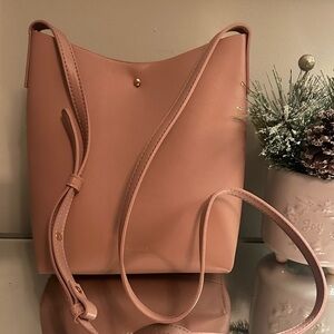 Samara Stunning Blush Pink Women's Crossbody Bag- like new condition!